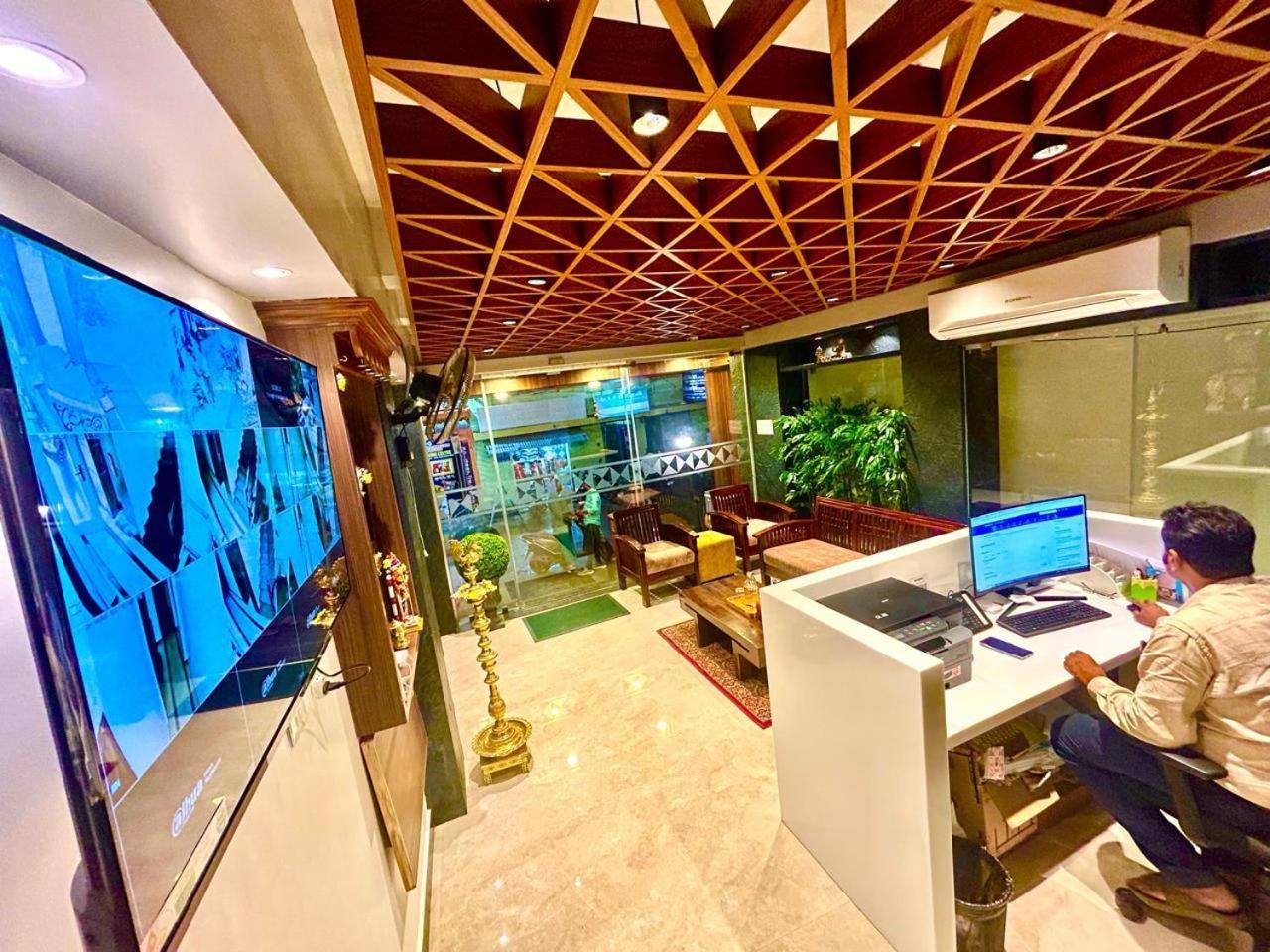 Eagle Inn Stay Kanchipuram Luaran gambar